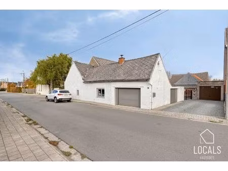 leuk gelegen woning in moorsel