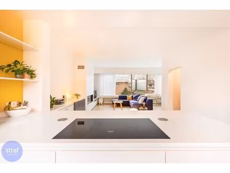 moderne bel-etage met 3 slaapkamers op toplocatie