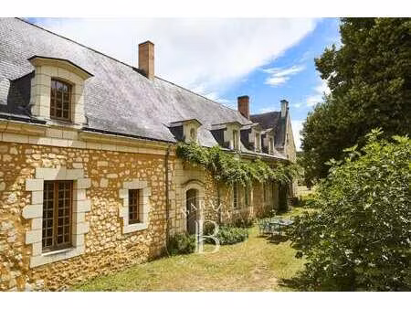 propriété équestre à vendre à baugé-en-anjou : 995 000 € | 570m²