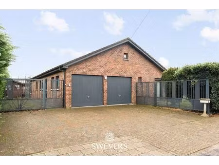 gelijkvloerse woning met drie slaapkamers te koersel