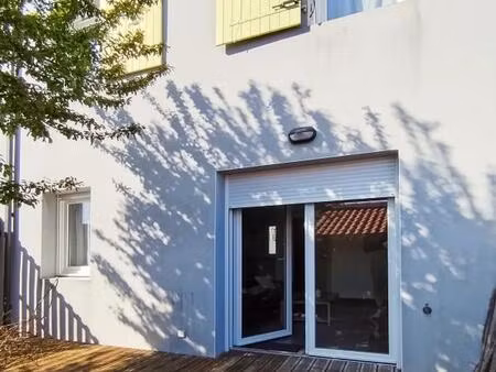 maison de 4 pièces avec jardin et garage - nieul-sur-mer - 78m²