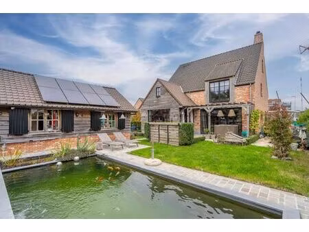 prachtvilla met zicht op groen