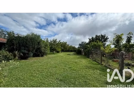 vente terrain à bâtir 791 m²