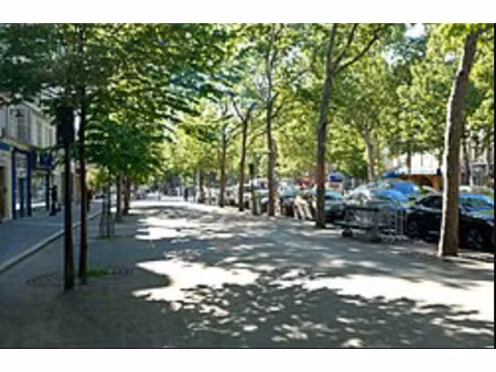 location pure - emplacement numéro 1 - 75012 paris