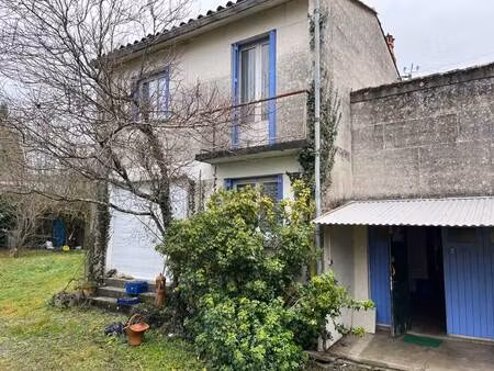 vente maison 3 pièces 60 m² montbron (16220)