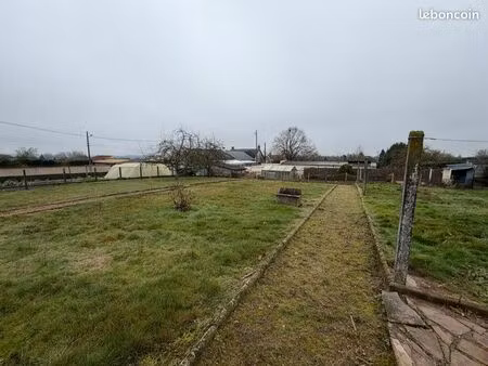 terrain 550 m2 la suze sur sarthe