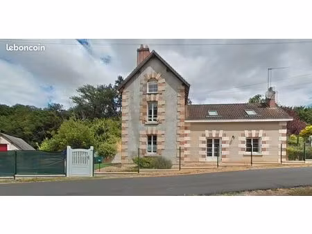 maison 5 pièces 155 m²