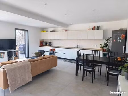 appartement 4 pièces 110 m²