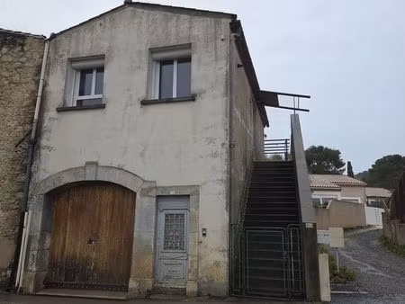 maison de village avec terrasse  garage et vue dégagée