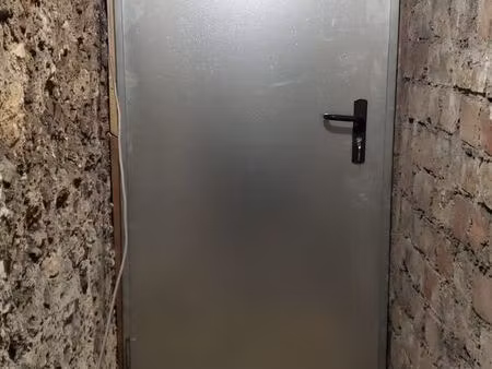 belle cave de 8m² située à saint-ouen-sur-seine  idéale pour du stockage