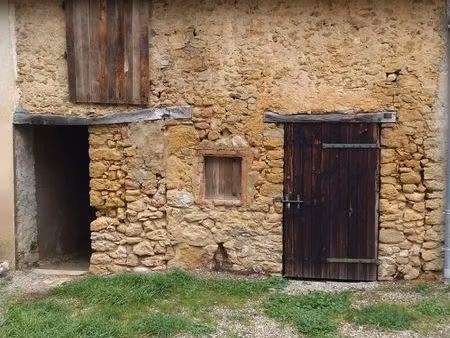 loue atelier sur cour commune