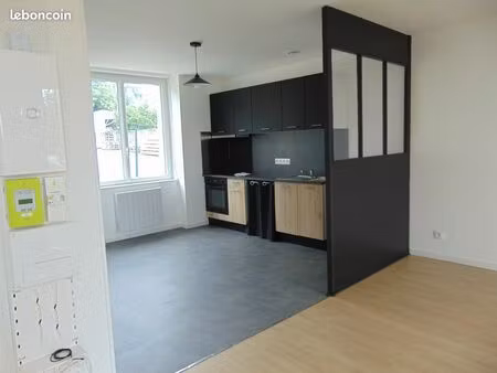 location appartement t2 47m2