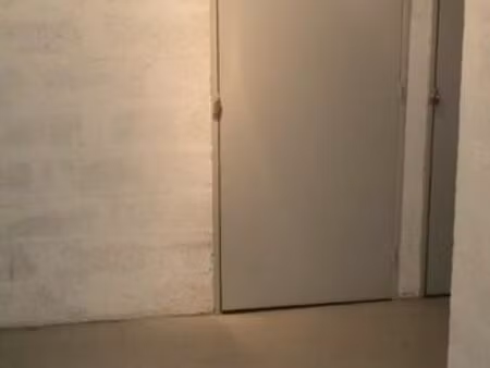 grande cave propre et securisee