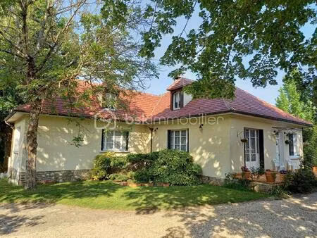 maison de 150 m² à bois-le-roi