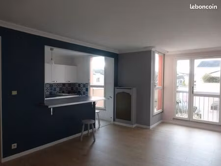appartement 4 pièces 81 m²