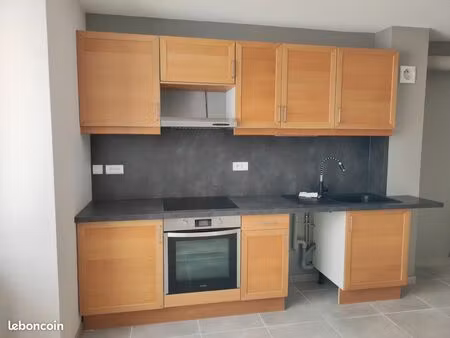 loue f2 onglières 39250