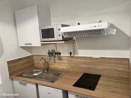 proche mairie et centre-ville – studio meublé refait à neuf 19m2