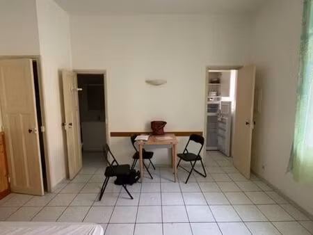 location studio meublé rue de lorraine