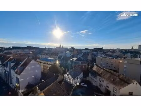 f1 avec véranda 30 m²