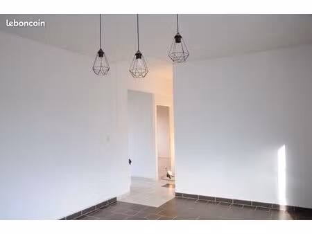 appartement t 3 à louer à saumur proche gare et université