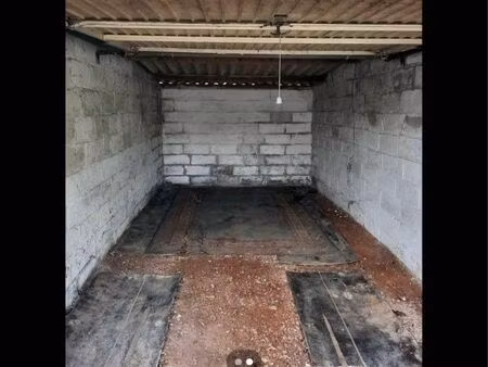 garage à louer