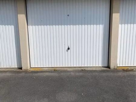 location de box - disponible immédiatement