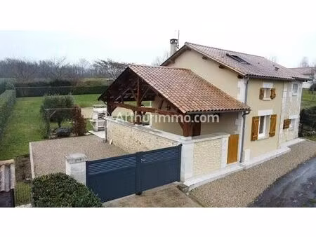 vente maison 4 pièces 95 m2 à tocane-saint-apre