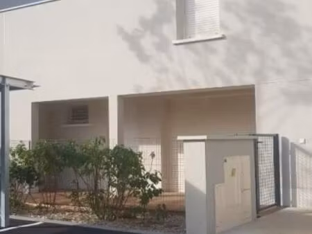 villa 4 pièces 89 m²