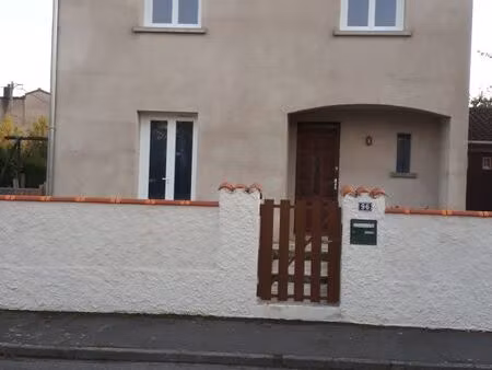 maison f5 avec un etage  4 chambres a gaillac