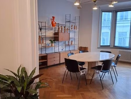 appartement t2 de 55m² au 2ème étage d'un immeuble