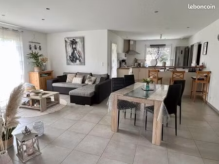 villa t5 à louer entre agen et villeneuve/lot