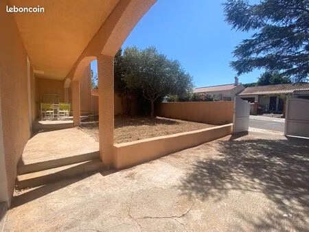 t2 meublé à l’année - marseillan village