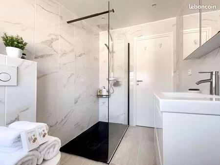 au centre de nice studiio atypique tt calme