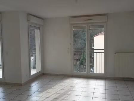 appartement 4 pièces 92 m²
