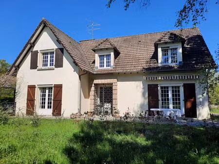 maison clergoux 7 pièce(s) 177 m2