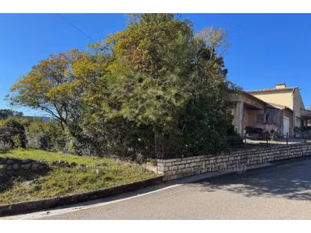 vente maison 78 m² à carces (83570)  265 000 €