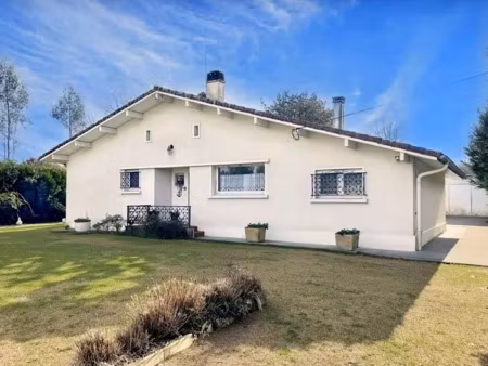 vente maison 4 pièces 95 m² à saint-vincent-de-tyrosse (40230)  280 900 €