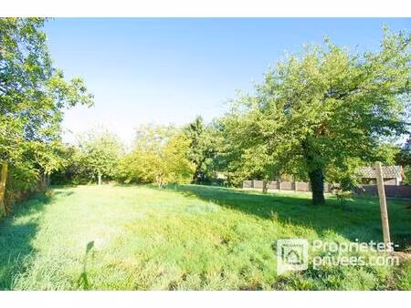 terrain à batir de 1081 m2