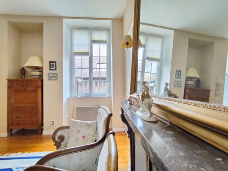 vente maison 9 pièces 215 m² besançon (25000)