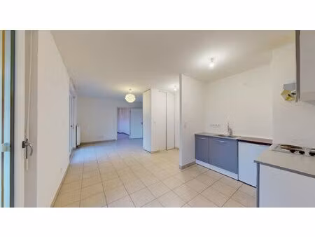 2 pièces 42.21 m² strasbourg montagne verte