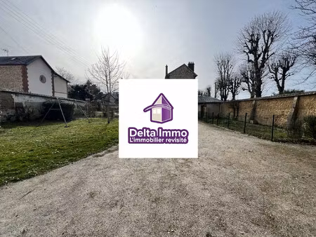 evreux - maison de 221 m² réhabilitée en bureaux