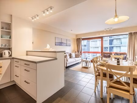 appartement te koop in koksijde met 2 slaapkamers