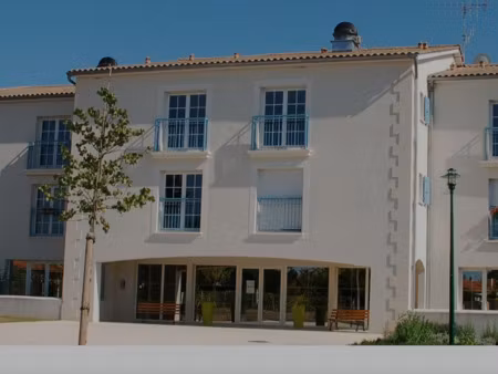 vente appartement 2 pièces à saint-julien-de-l'escap (17400) : à vendre 2 pièces / 38m² sa