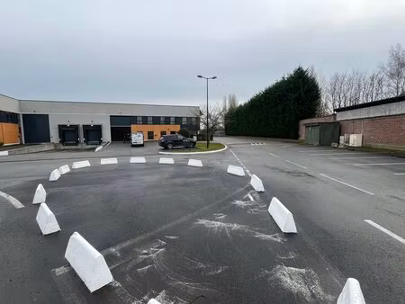 local d'activite a louer