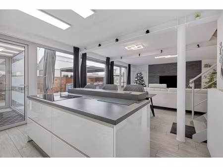 huis te koop in vucht met 2 slaapkamers