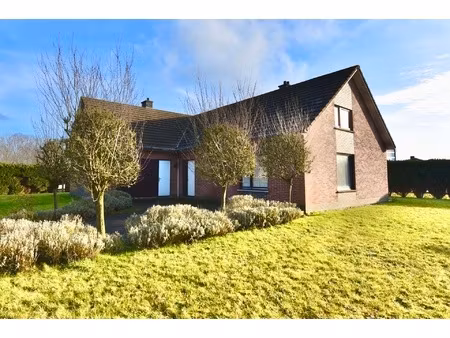 huis te koop in adegem met 2 slaapkamers