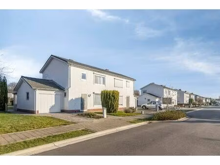 huis te koop in ruisbroek met 3 slaapkamers