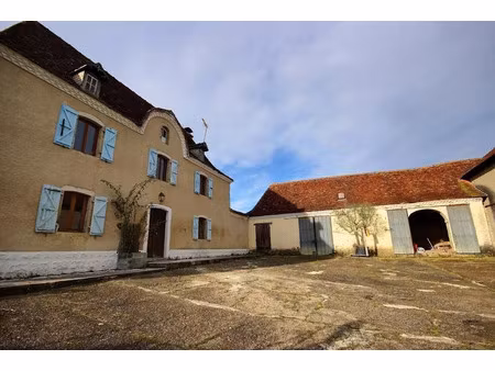 vente maison 6 pièces 192 m² à saint-medard (64370)  329 000 €