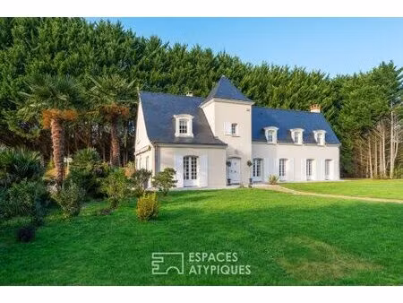 propriété de charme avec piscine et parc paysagé