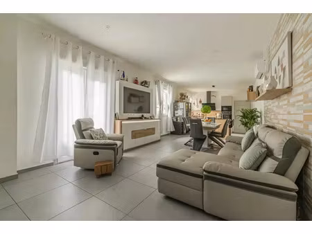 vente maison 5 pièces 121 m² à champigny-sur-marne (94500)  349 000 €